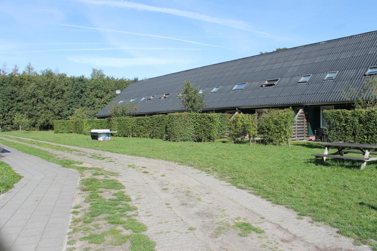 Horsetellerie Rheezerveen Харденберг Экстерьер фото