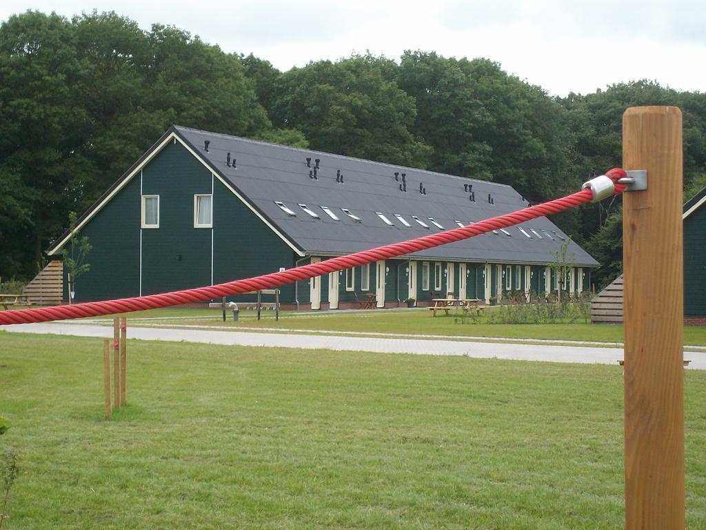 Horsetellerie Rheezerveen Харденберг Экстерьер фото